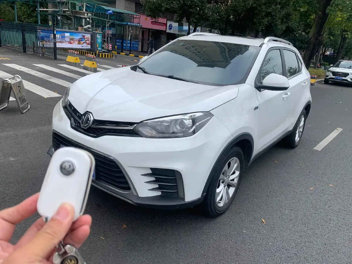 2017 MG GS 1.5T 169HP L4 7DCT