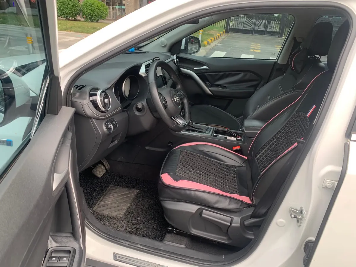 2017 MG GS 1.5T 169HP L4 7DCT,autocango,china used car exporter,china ev exporter,chinese used car exporter,chinese used ev exporter