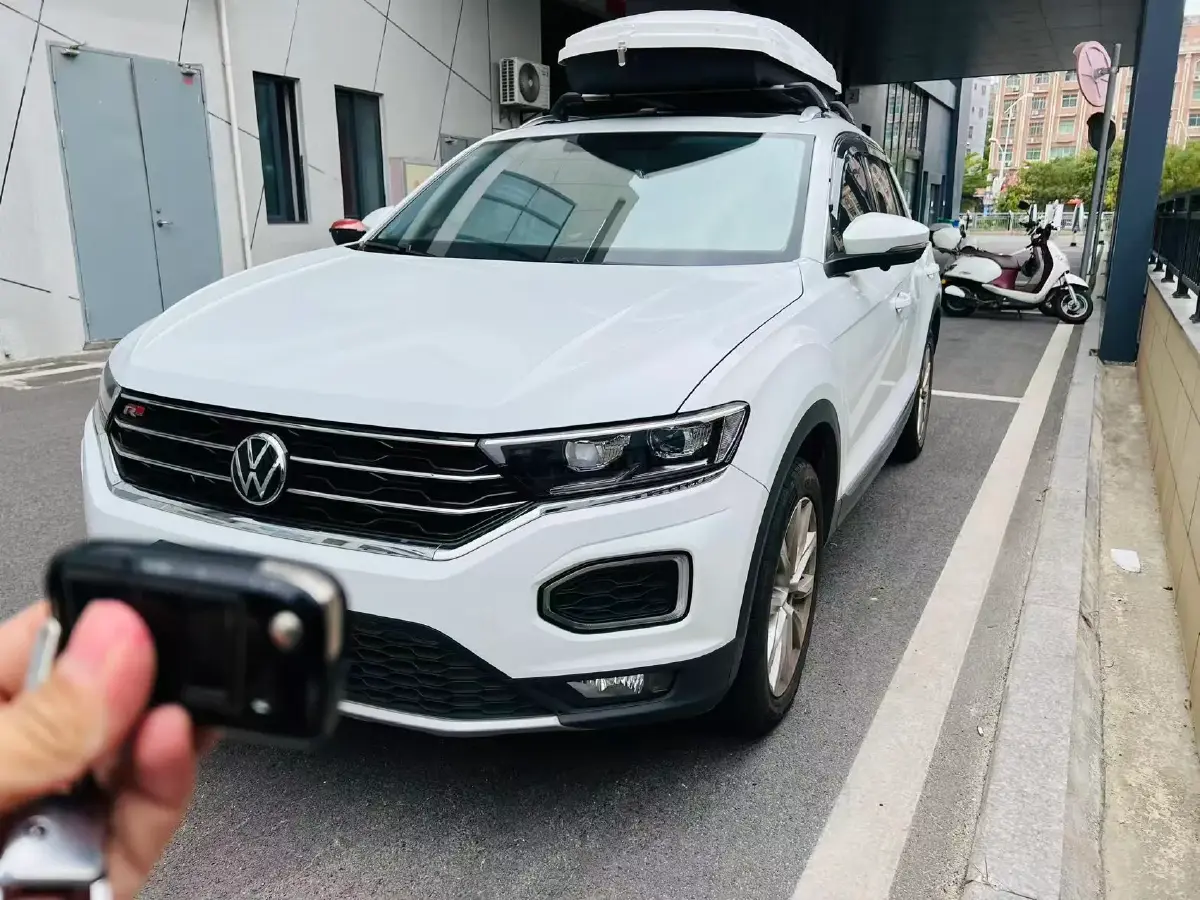 2021 Volkswagen T-Roc 1.4T 150HP L4 7DCT