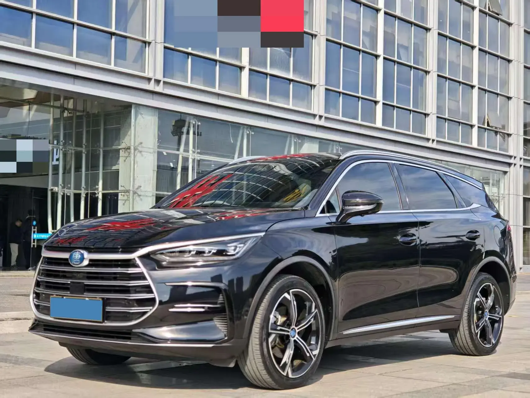 2021 BYD TANG view 1