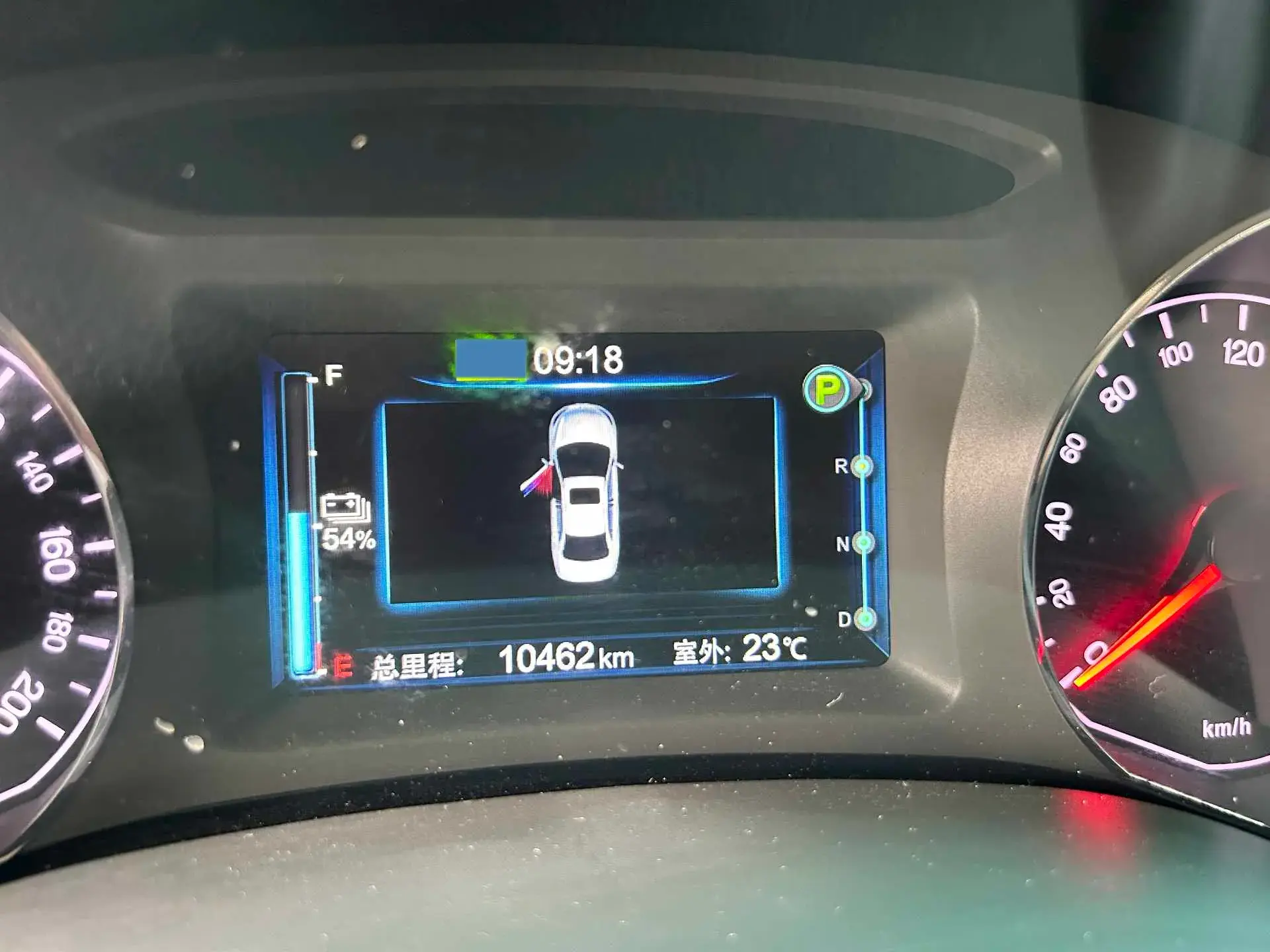 2018 BYD E5 thumbnail 4