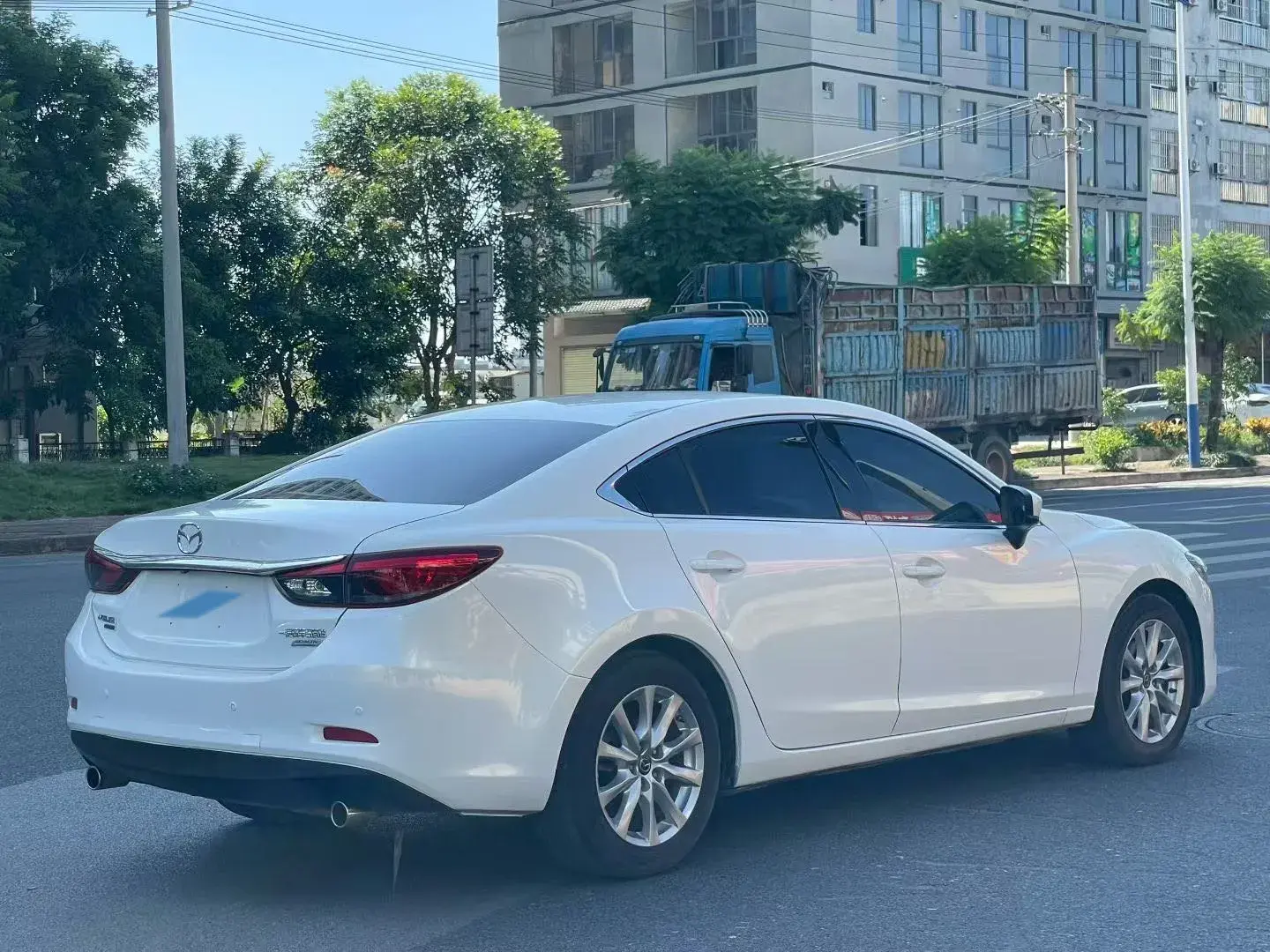 2018 MAZDA ATENZA thumbnail 4