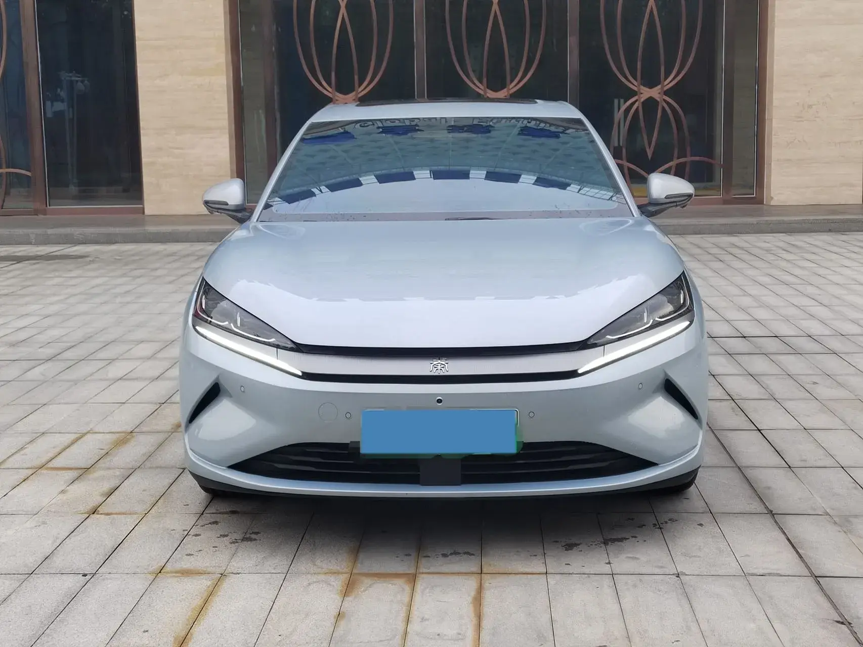 2025 BYD QINL thumbnail 2