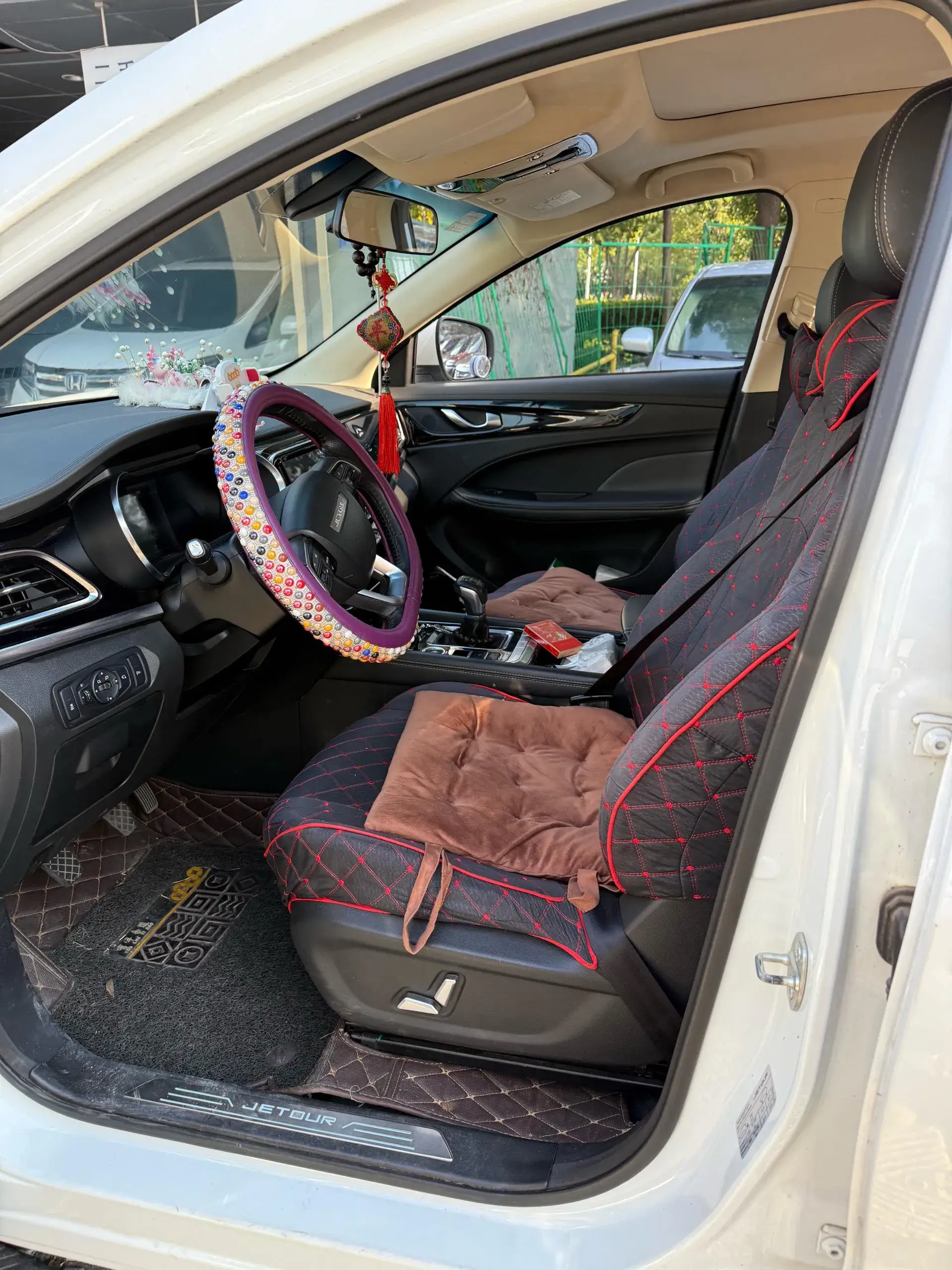 2019 JETOUR X90 thumbnail 3