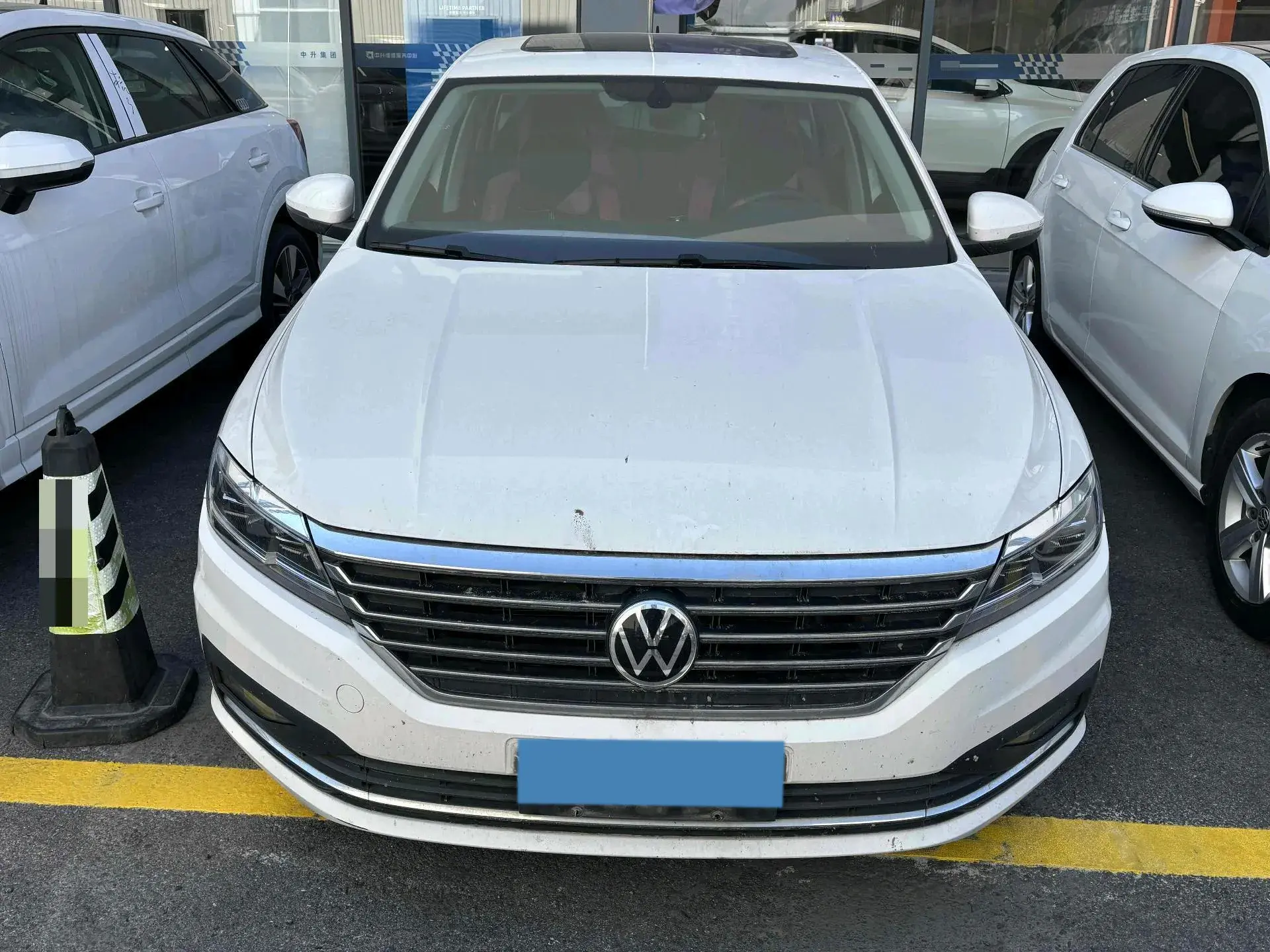 2021 VOLKSWAGEN LAVIDA thumbnail 2