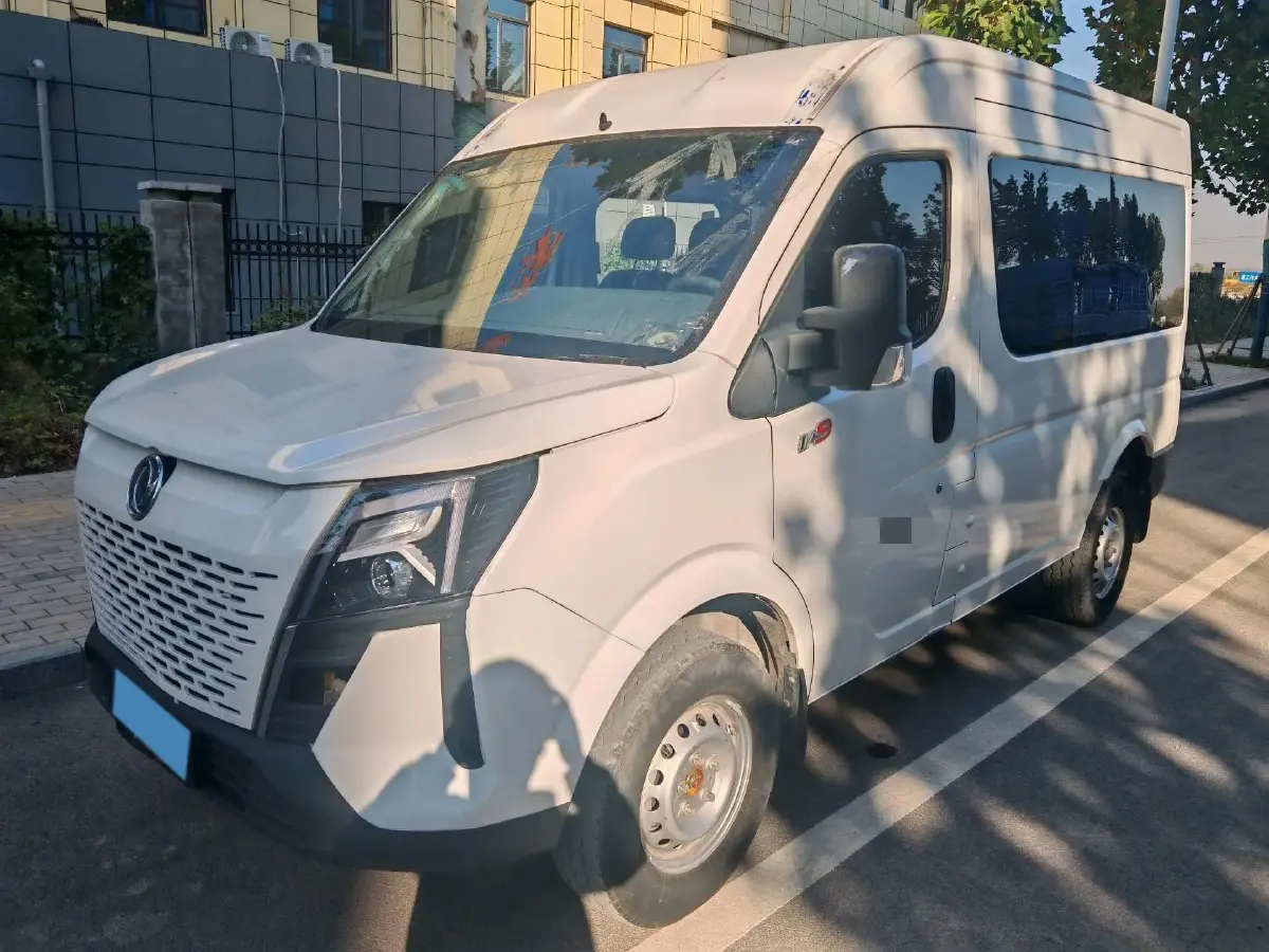 2021 DongFeng DFAC YuFeng 2.4T 140HP L4 6MT