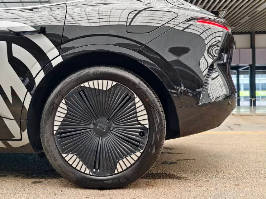 2023 Avatr 11 BEV 90KWH,autocango,china used car exporter,china ev exporter,chinese used car exporter,chinese used ev exporter