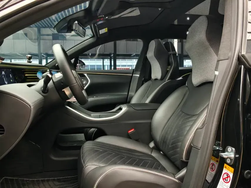 2023 Avatr 11 BEV 90KWH,autocango,china used car exporter,china ev exporter,chinese used car exporter,chinese used ev exporter