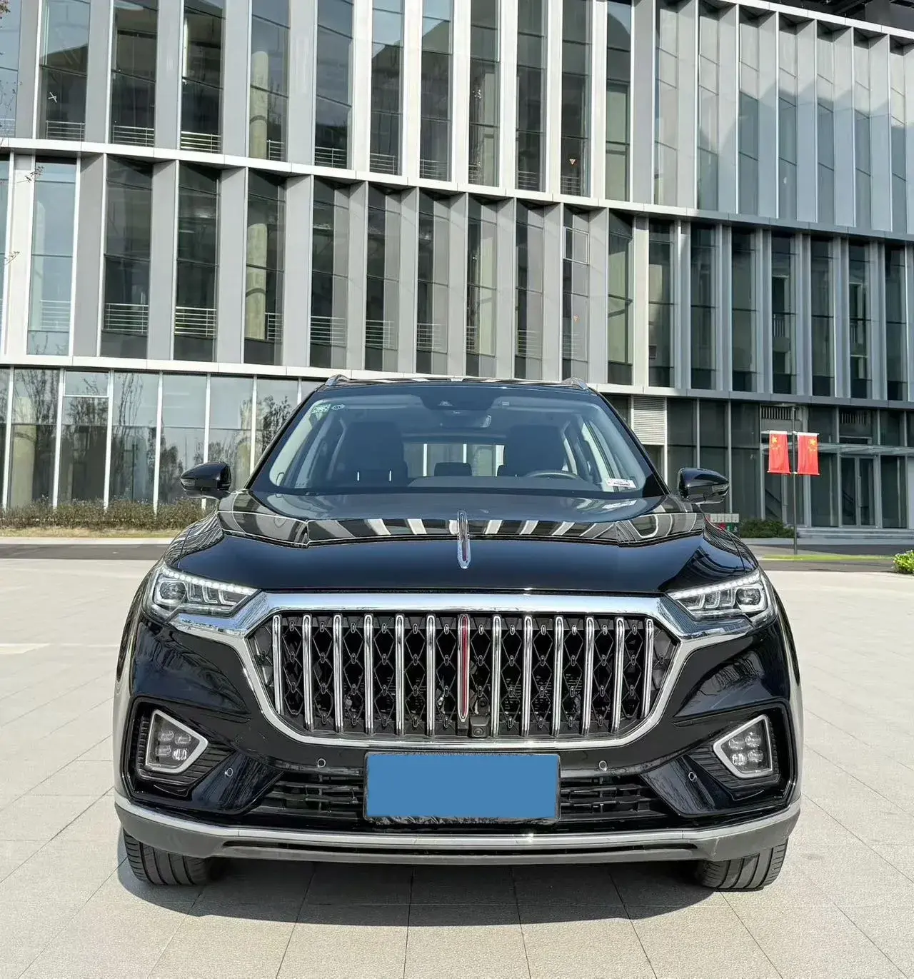 2022 HONGQI HS5 thumbnail 2