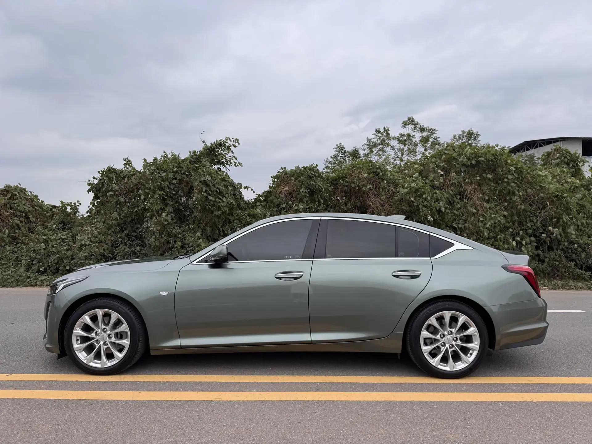 2023 CADILLAC CT5 thumbnail 4