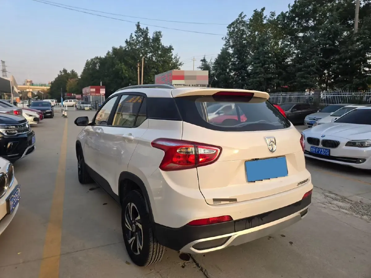 2018 Bestune B30 1.6L 109HP L4 5MT,autocango,china used car exporter,china ev exporter,chinese used car exporter,chinese used ev exporter