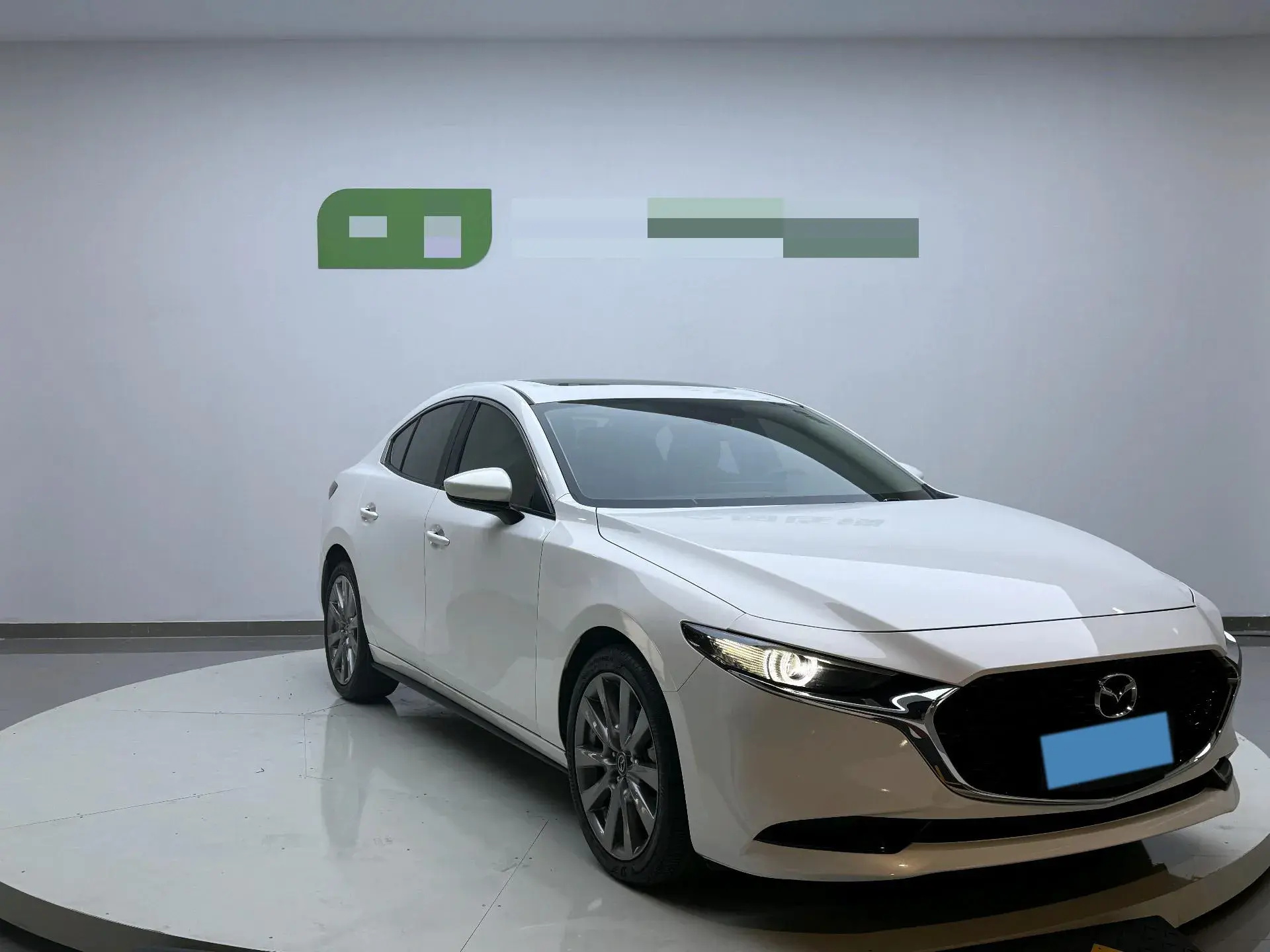 2021 MAZDA 3 thumbnail 3