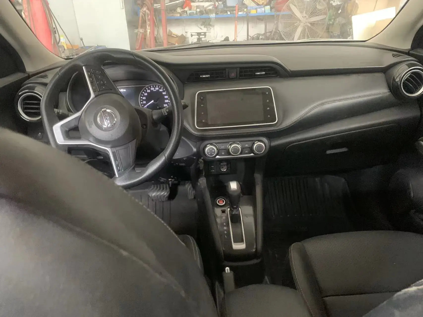 2020 NISSAN KICKS thumbnail 4