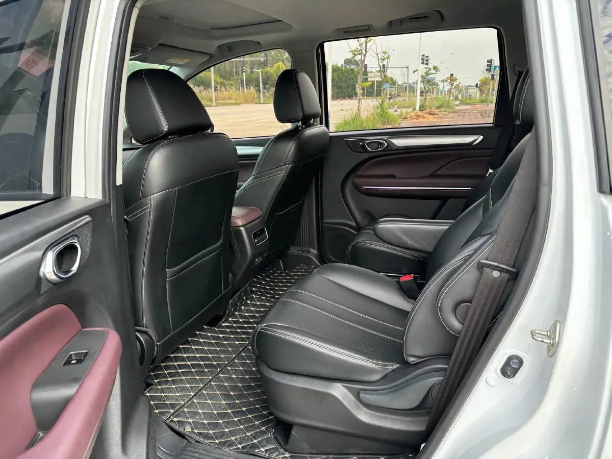 2021 GAC Trumpchi M6 1.5T 169HP L4 6AT,autocango,china used car exporter,china ev exporter,chinese used car exporter,chinese used ev exporter