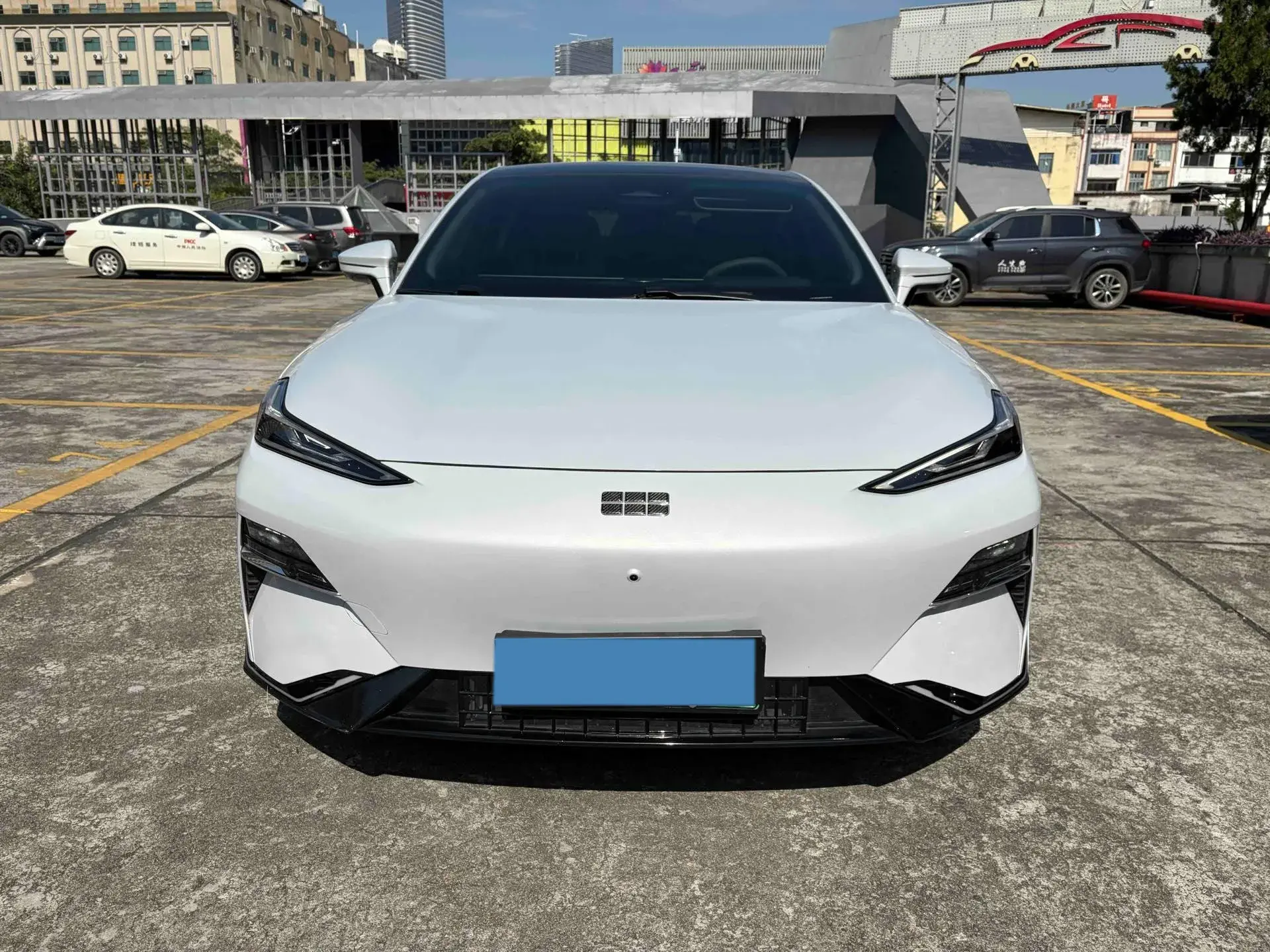 2024 GEELY GALAXY thumbnail 2