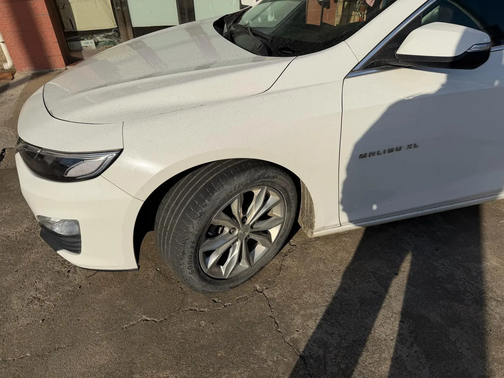 2020 CHEVROLET MALIBU thumbnail 3