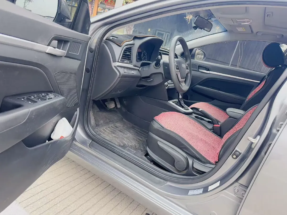2016 Hyundai Elantra 1.6L 130HP L4 6AT,autocango,china used car exporter,china ev exporter,chinese used car exporter,chinese used ev exporter