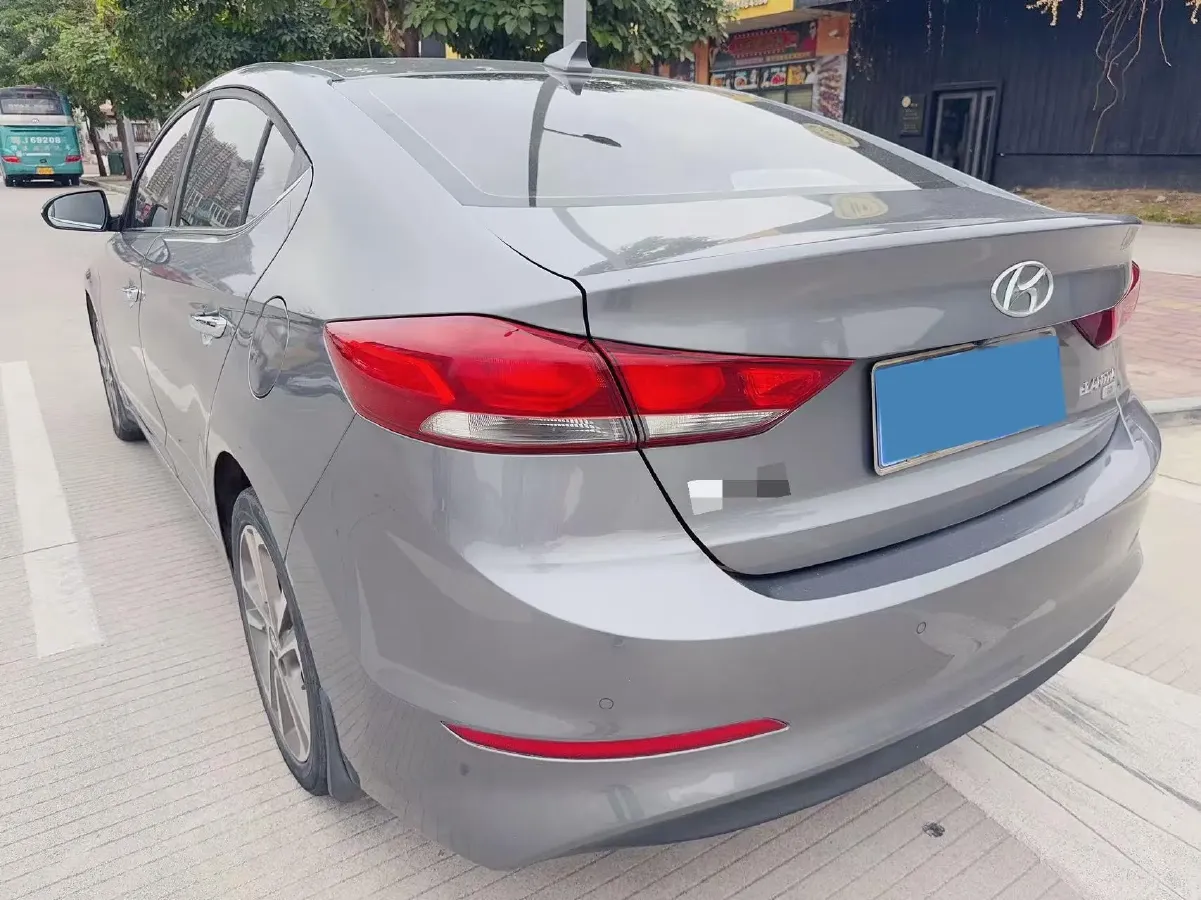 2016 Hyundai Elantra 1.6L 130HP L4 6AT,autocango,china used car exporter,china ev exporter,chinese used car exporter,chinese used ev exporter