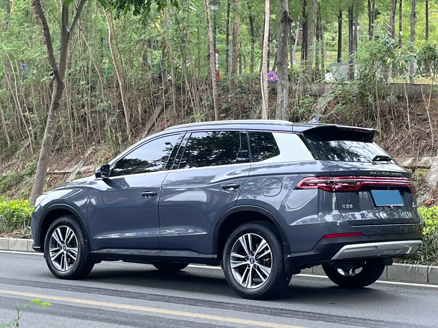 2019 BYD SONG thumbnail 4