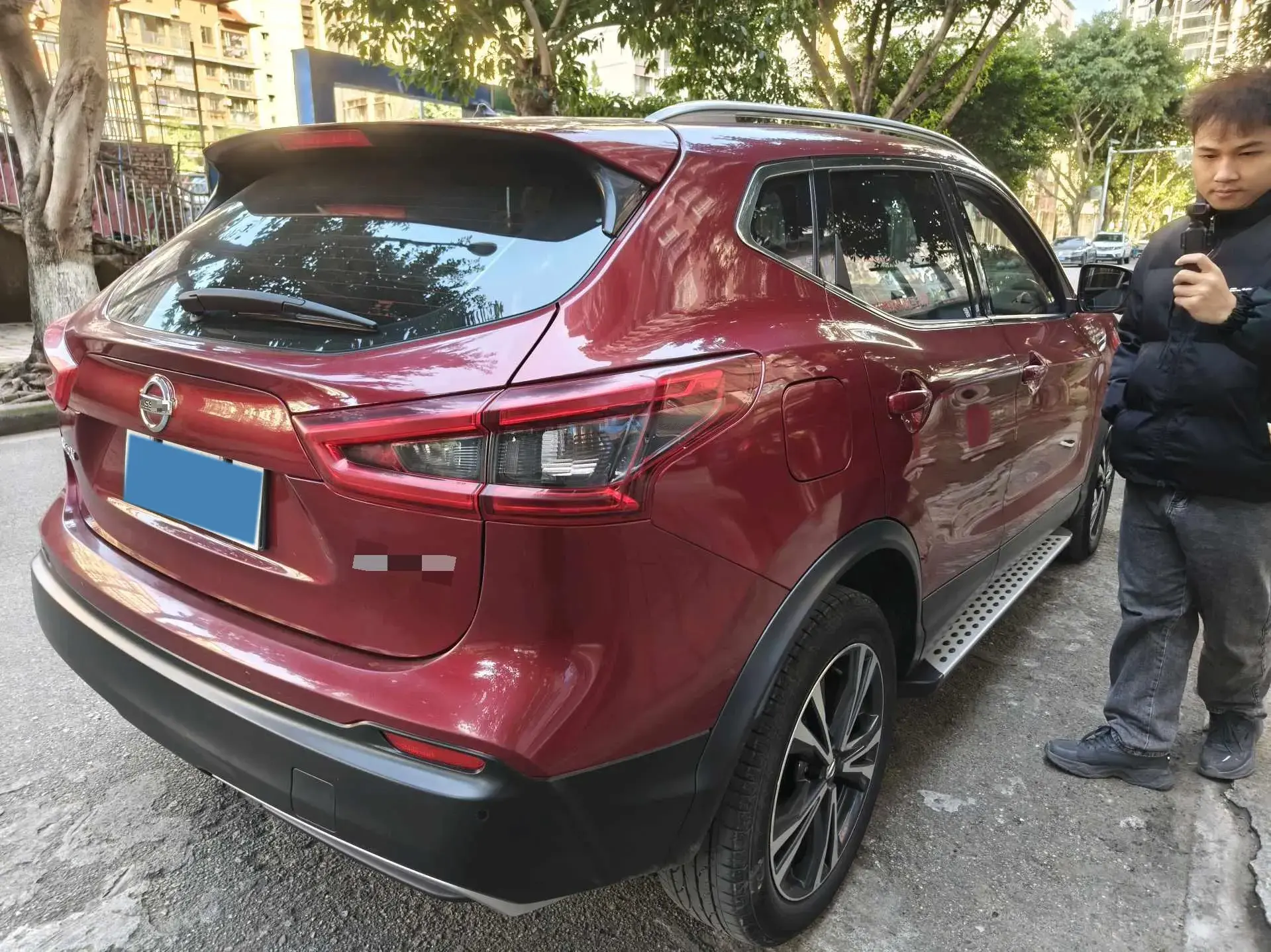 2021 NISSAN QASHQAI thumbnail 3