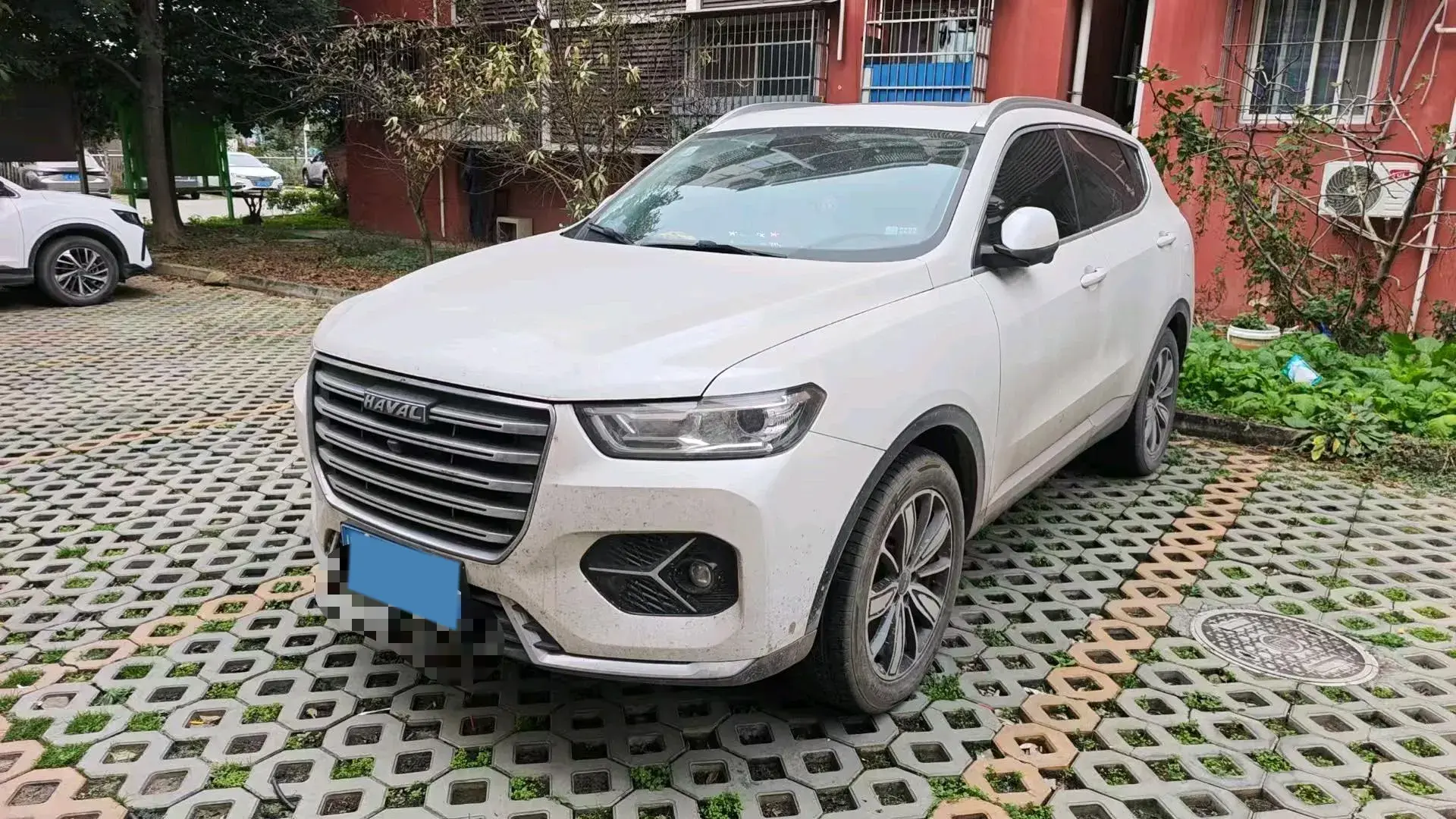 2021 HAVAL H6 view 1
