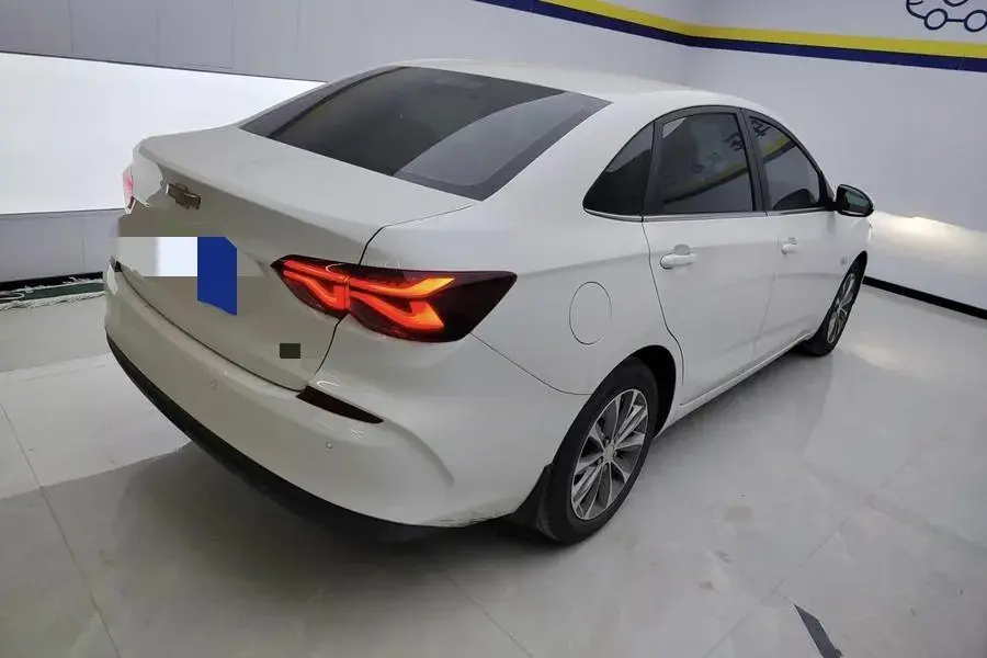 2022 CHEVROLET MONZA thumbnail 2