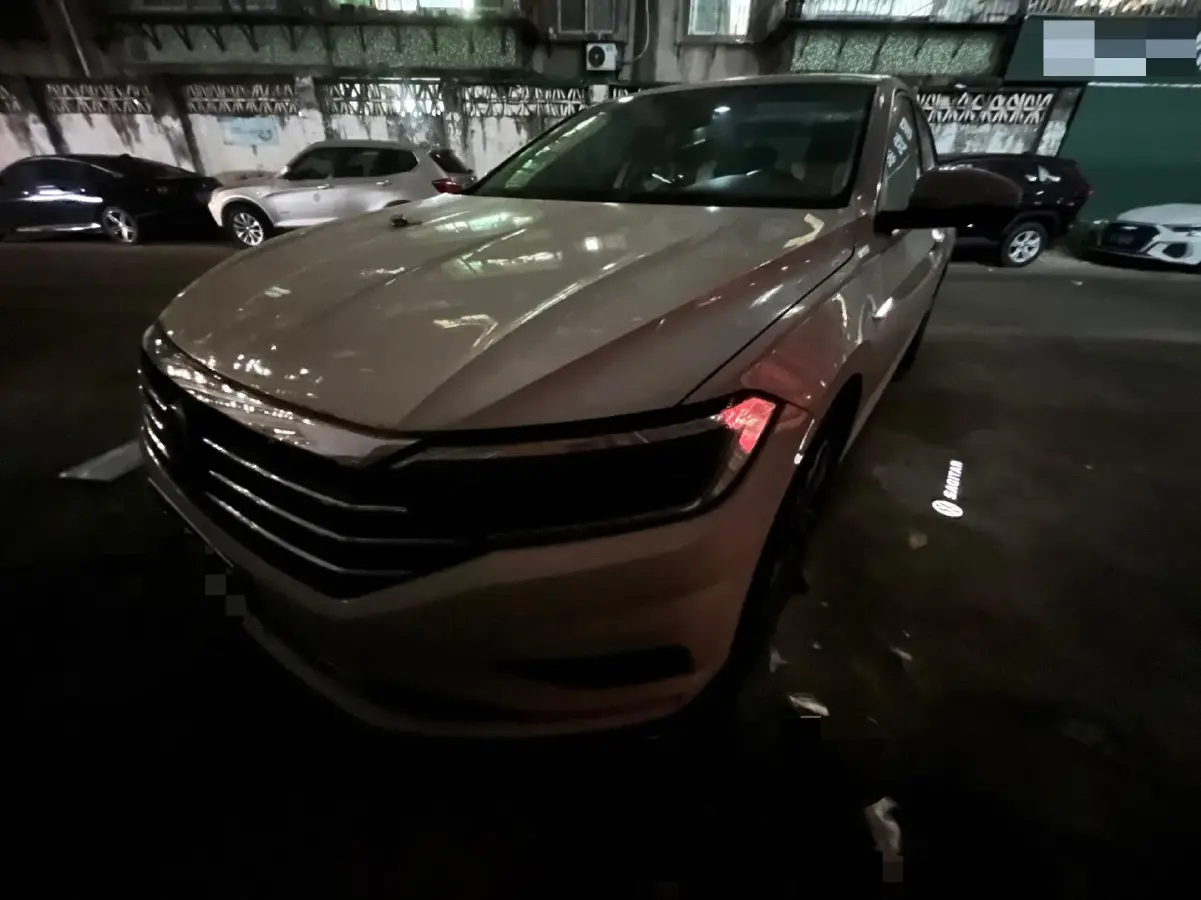 2021 Volkswagen Sagitar 1.4T 150HP L4 7DCT