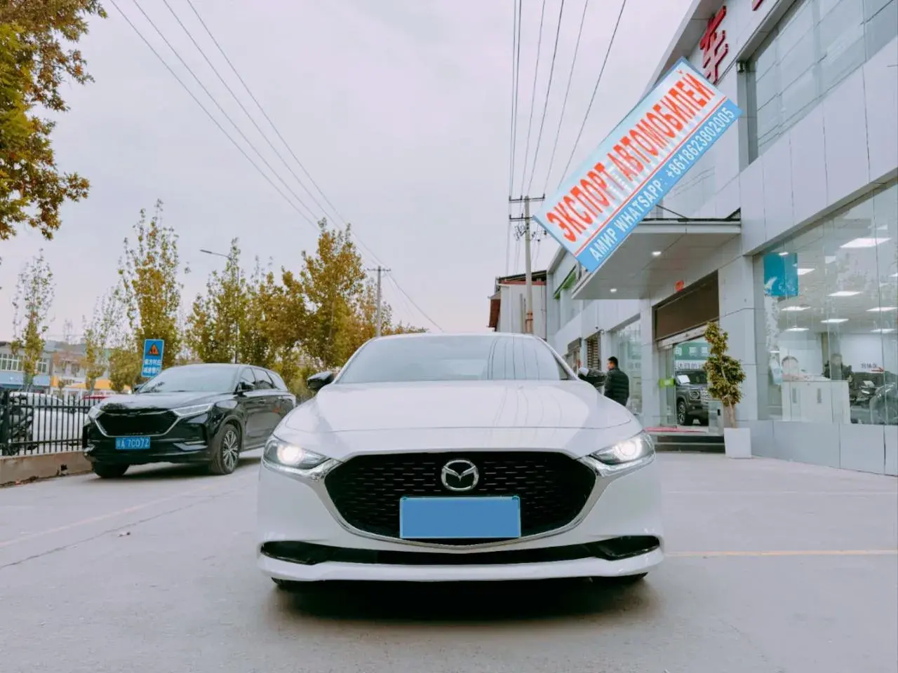 2022 MAZDA 3 thumbnail 2