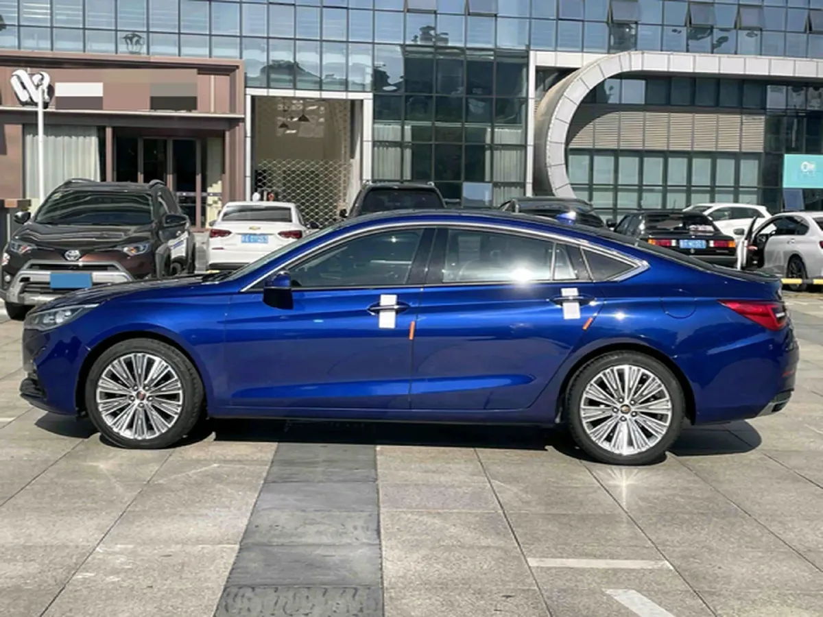 2020 HongQi H5 1.8T 197HP L4 6AT,autocango,china used car exporter,china ev exporter,chinese used car exporter,chinese used ev exporter