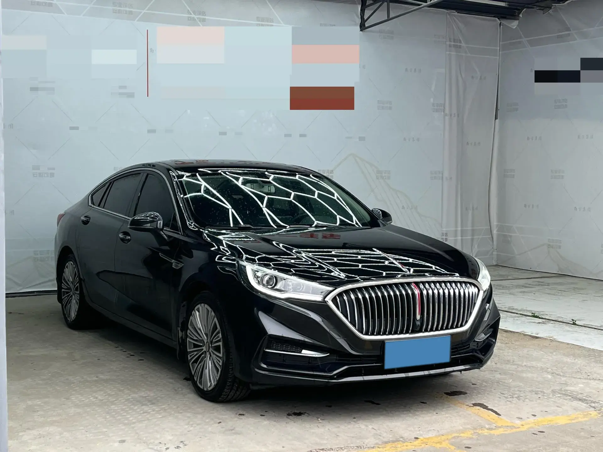 2022 HONGQI H5 thumbnail 3