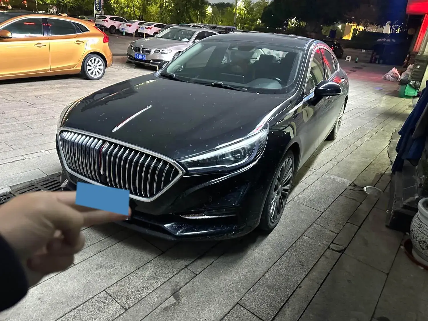 2020 HONGQI H5 view 1