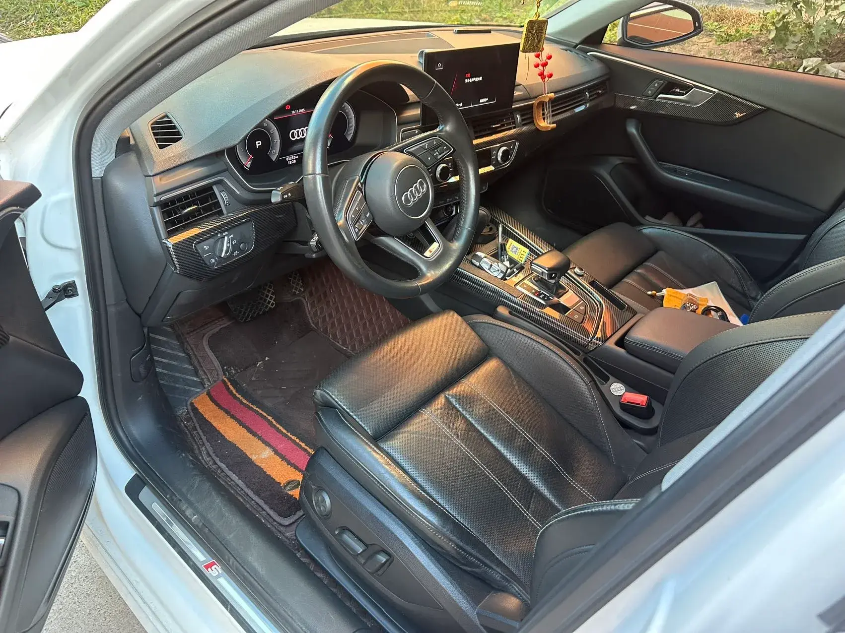 2020 AUDI A4L thumbnail 3