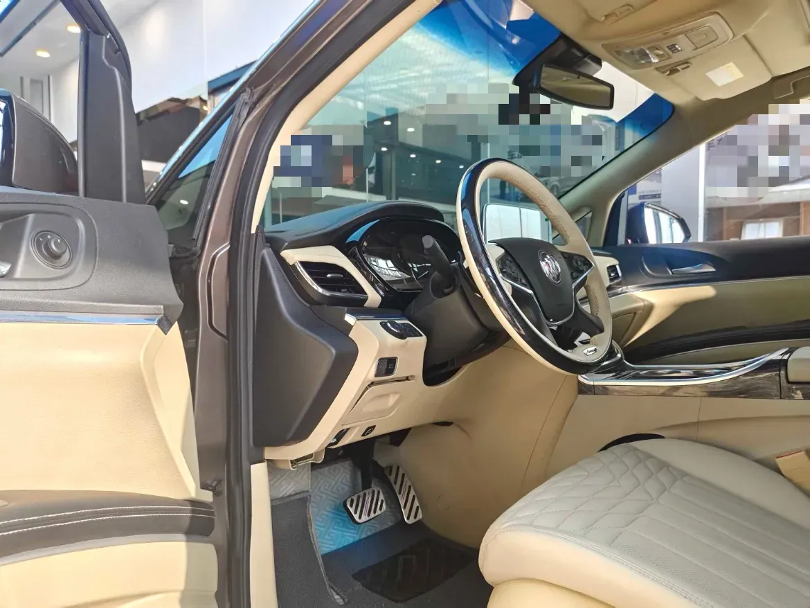 2023 Buick GL8 2.0T 237HP L4 9AT,autocango,china used car exporter,china ev exporter,chinese used car exporter,chinese used ev exporter