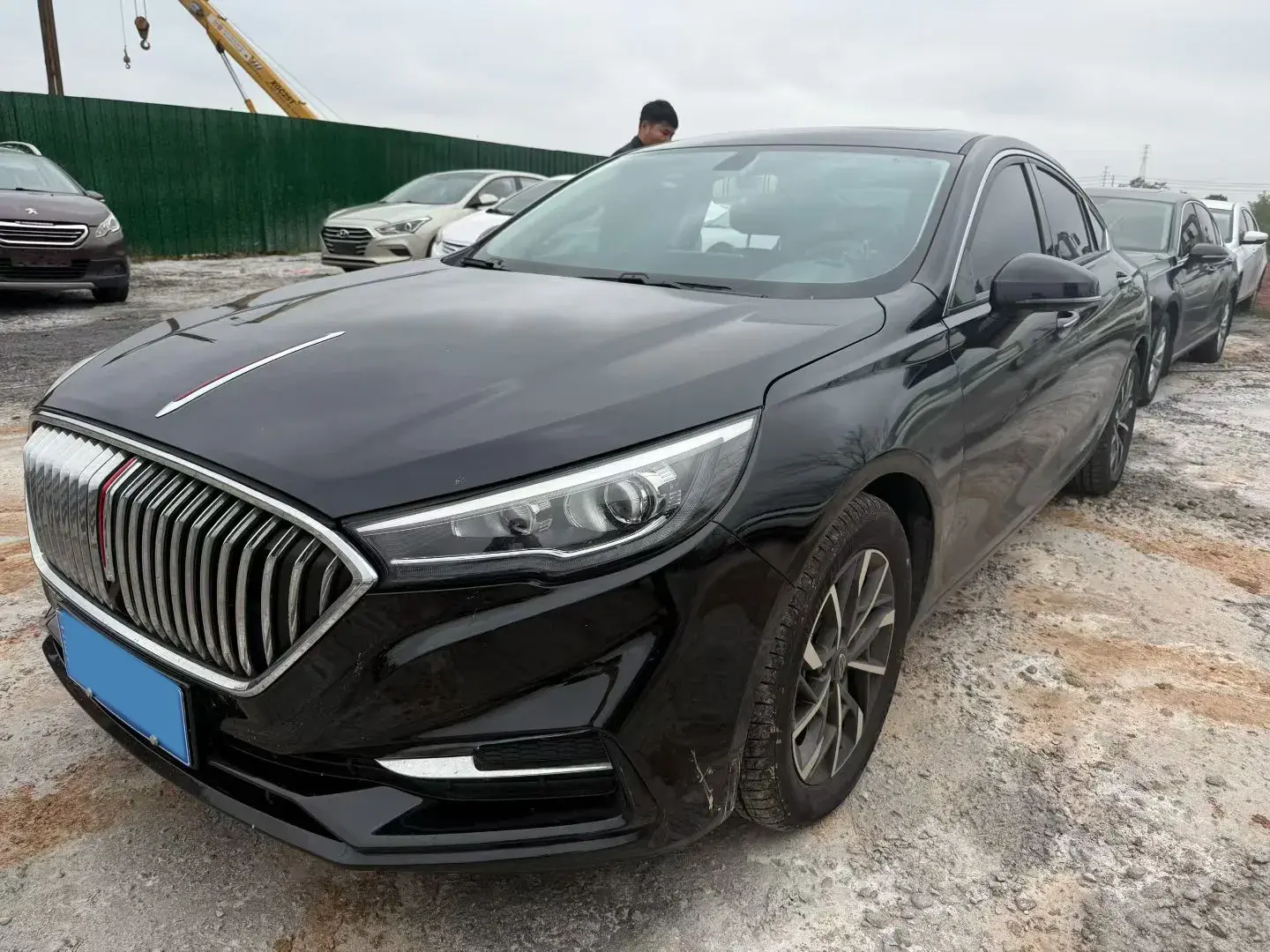 2020 HONGQI H5 view 1