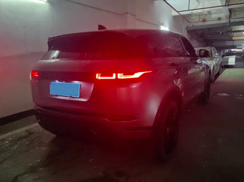 2021 LAND ROVER thumbnail 2