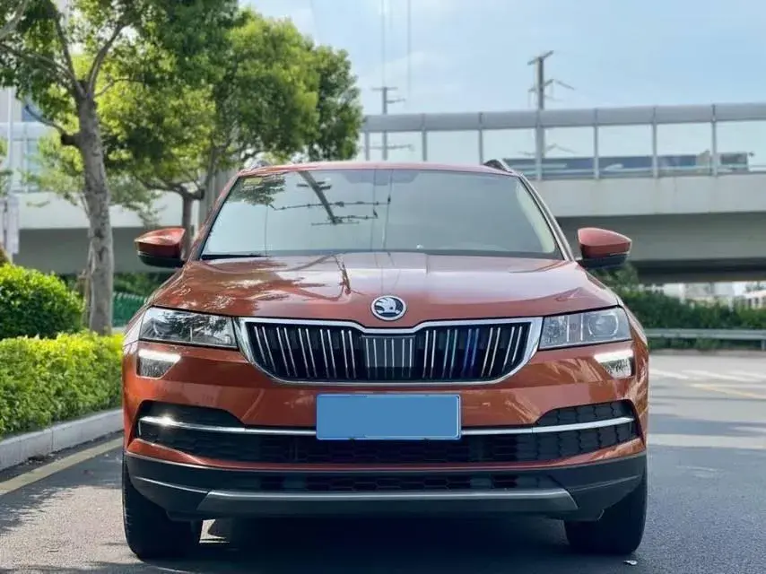 2018 SKODA KAROQ thumbnail 2