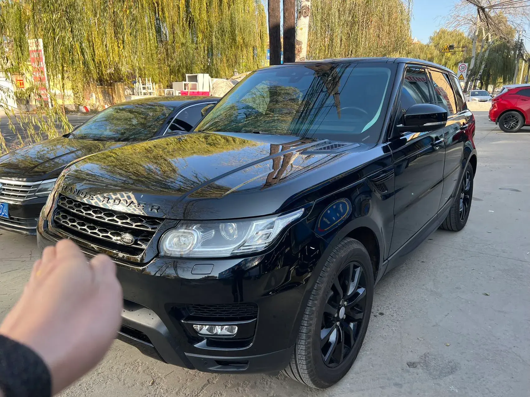 2017 LAND ROVER view 1