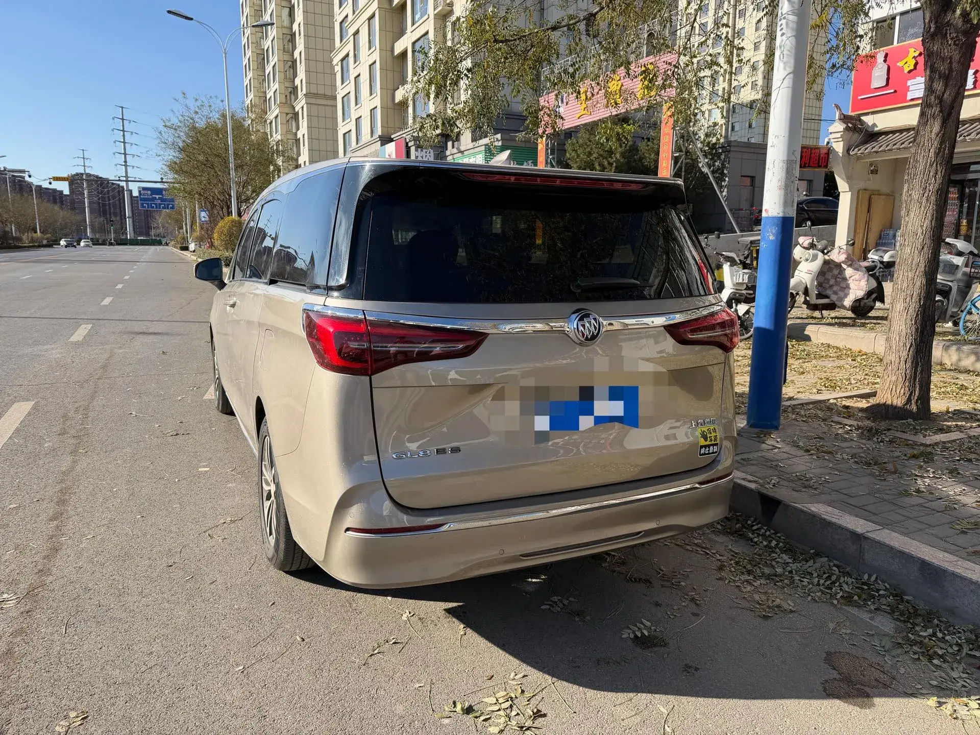 2023 BUICK GL8 thumbnail 2