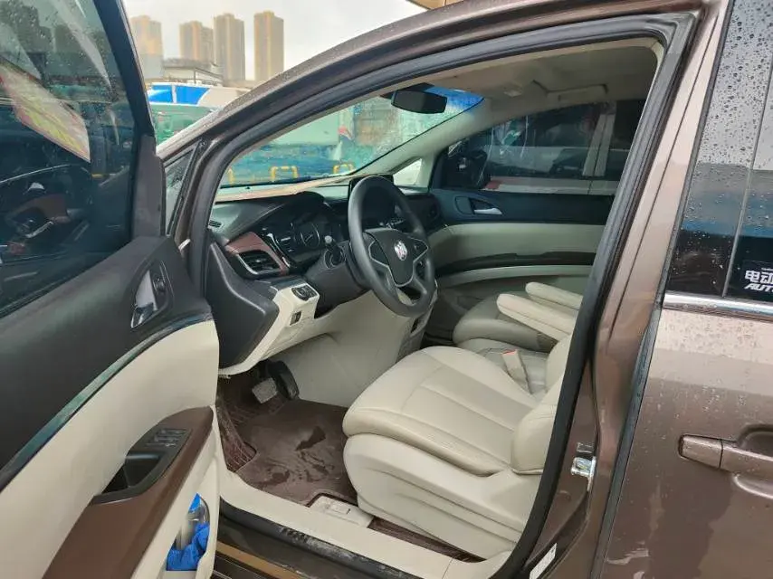 2023 BUICK GL8 thumbnail 2