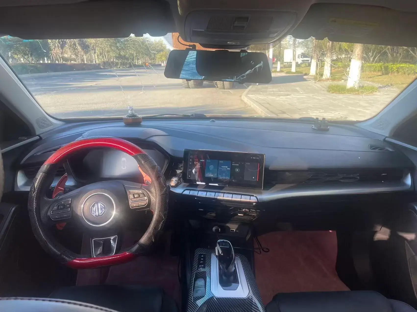 2021 MG 5 thumbnail 4