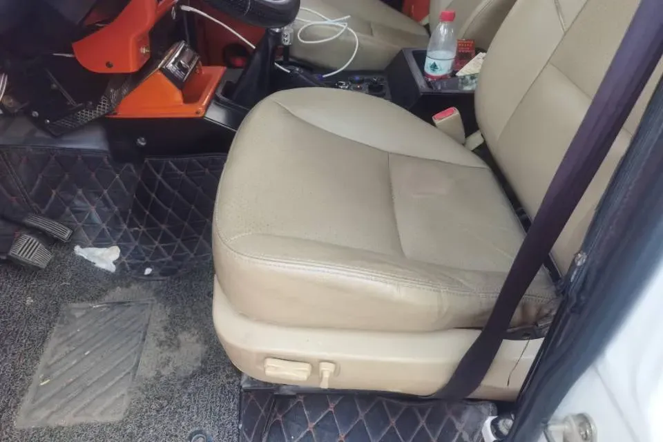 2016 BAW Battle Flag 2.0L 102HP L4 5MT,autocango,china used car exporter,china ev exporter,chinese used car exporter,chinese used ev exporter