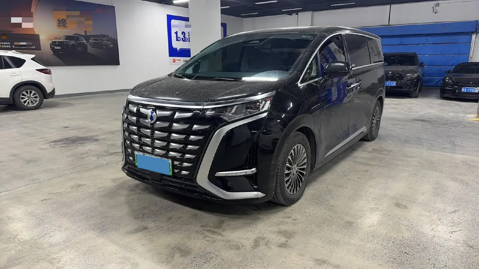 2024 Denza D9 1.5T 139HP L4 E-CVT PHEV 40KWH