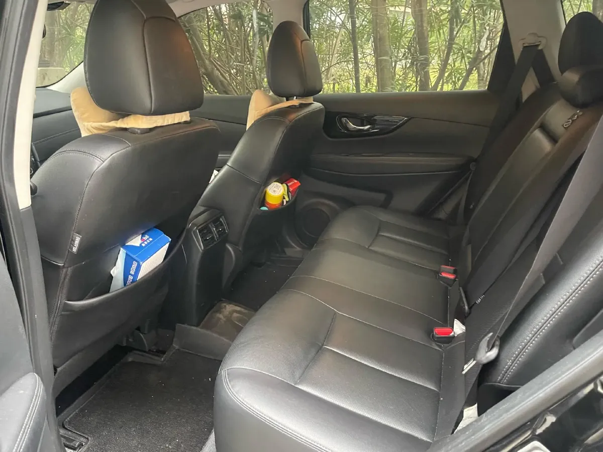 2021 Nissan X-Trail 2.0L 151HP L4 CVT,autocango,china used car exporter,china ev exporter,chinese used car exporter,chinese used ev exporter