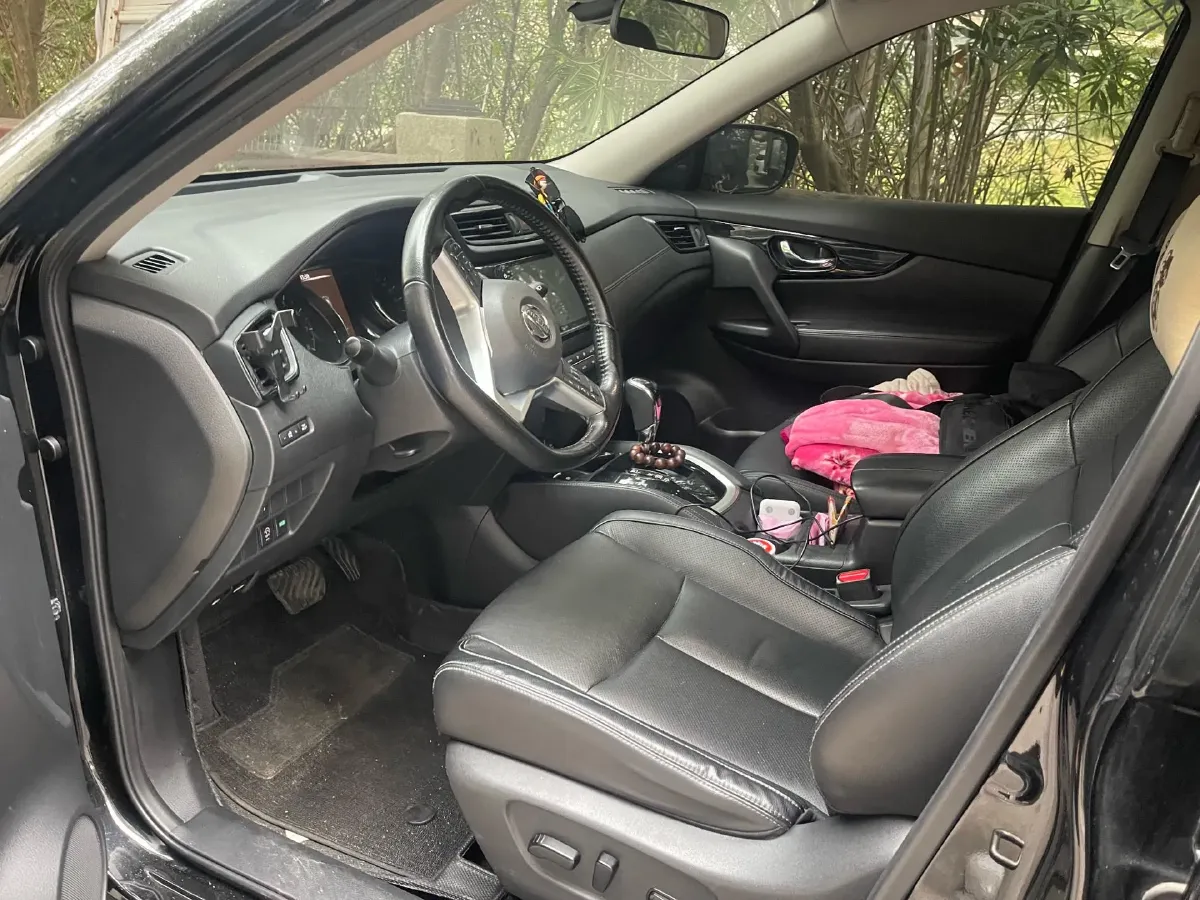 2021 Nissan X-Trail 2.0L 151HP L4 CVT,autocango,china used car exporter,china ev exporter,chinese used car exporter,chinese used ev exporter