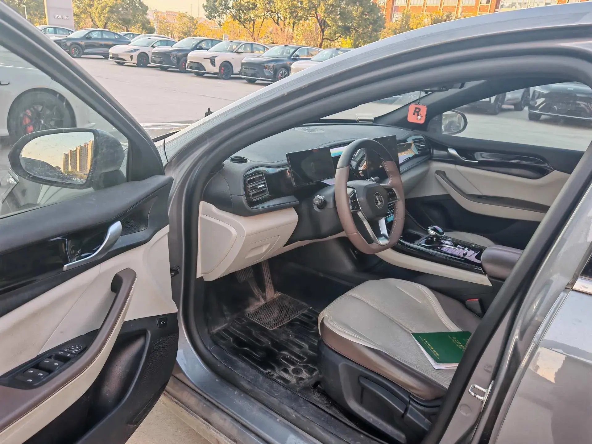 2023 BYD QIN thumbnail 2