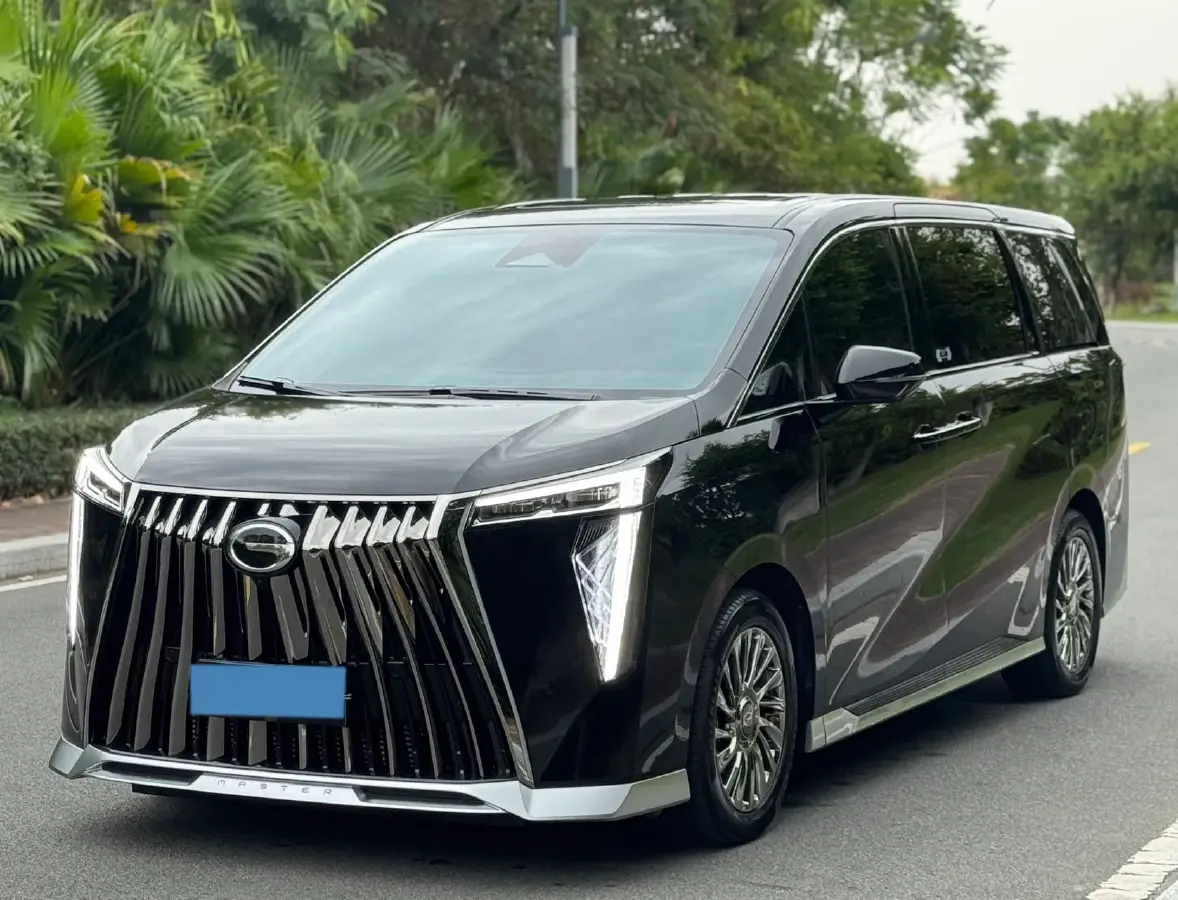 2023 GAC Trumpchi M8 2.0T 252HP L4 8AT