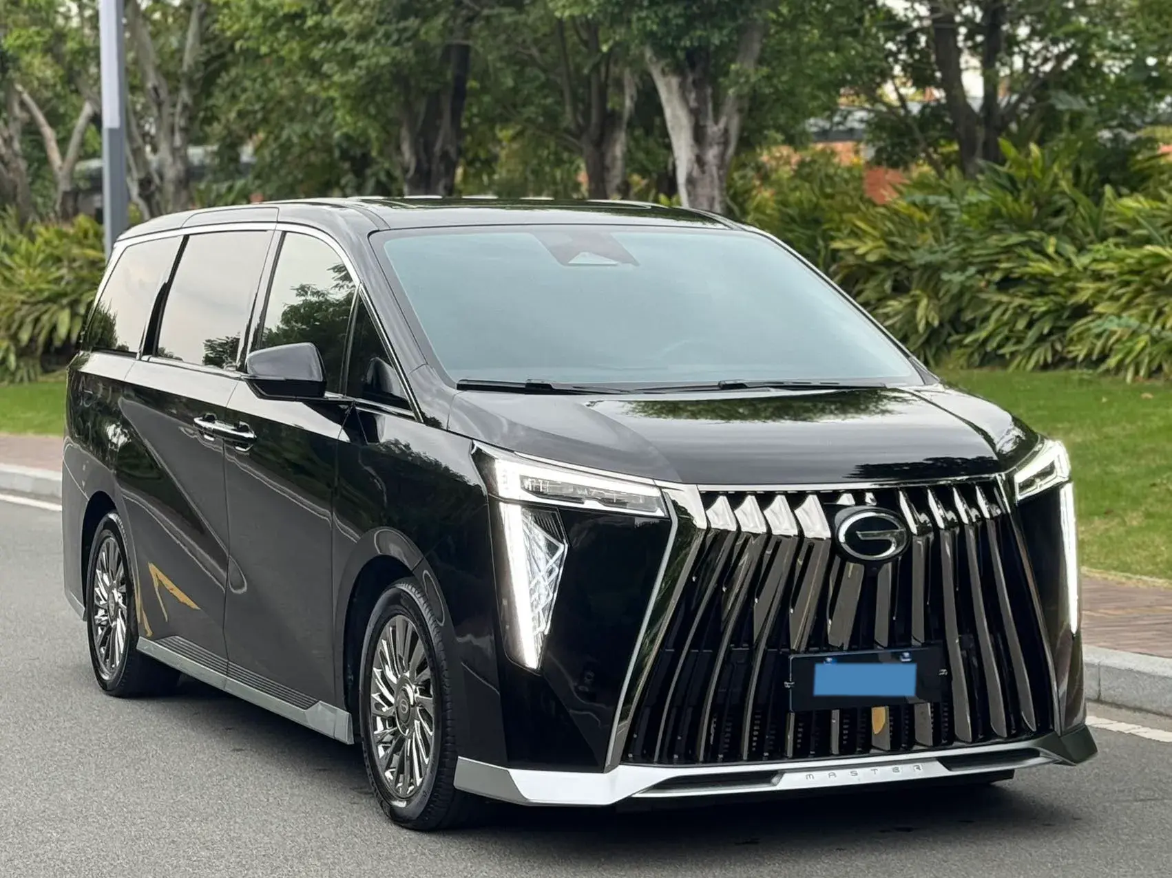 2023 GAC TRUMPCHI thumbnail 3