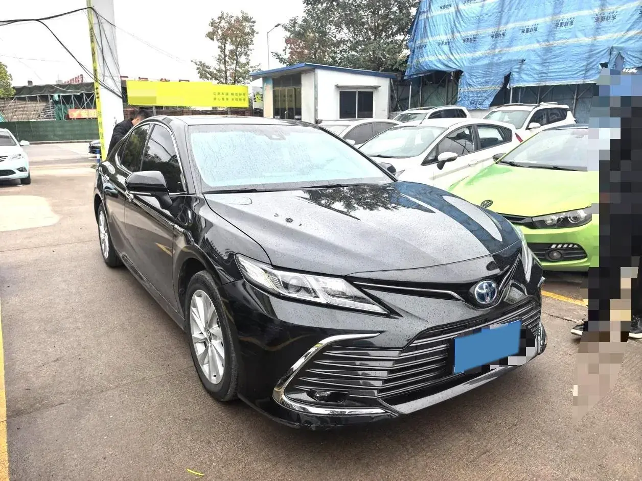 2021 TOYOTA CAMRY thumbnail 3
