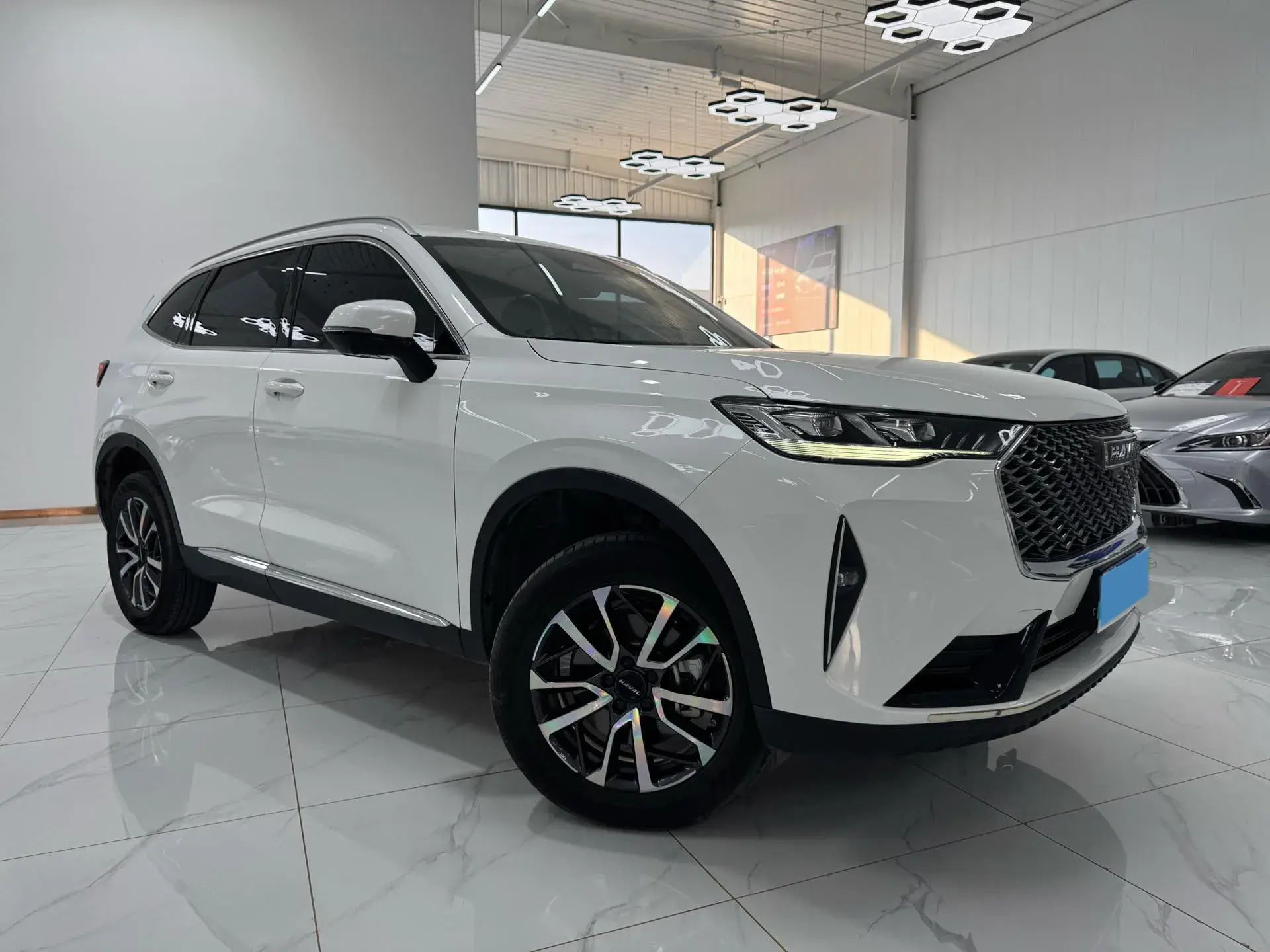 2022 HAVAL H6 thumbnail 2