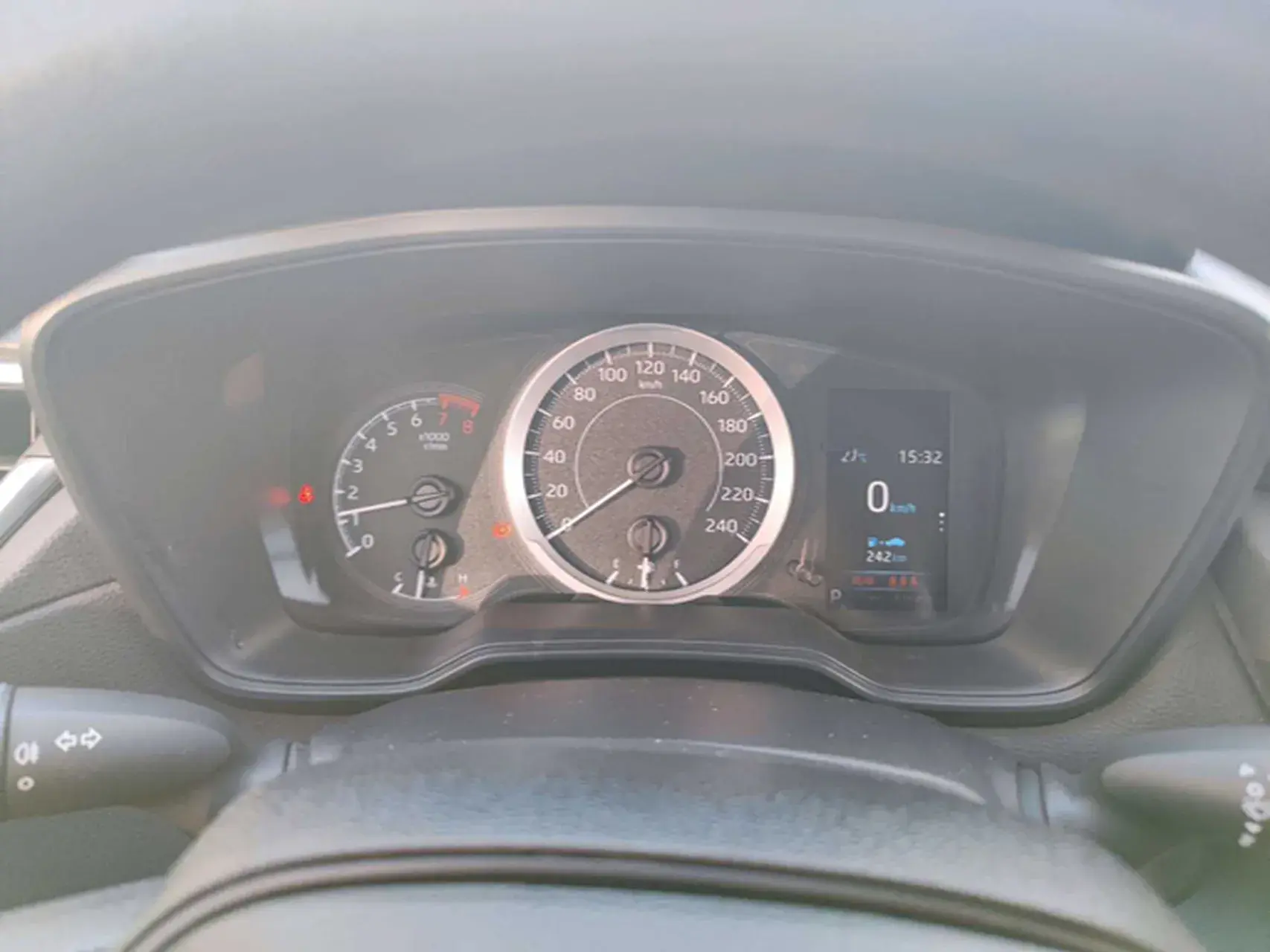 2022 TOYOTA COROLLA thumbnail 4